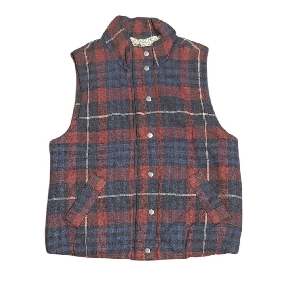 DYLAN Plaid Sherpa lined Vest size medium